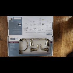Brand New Moen 3-piece Bath Accessory Kit .18"towelbar. Chrome Finish. 1 left price is firm. Check My Page.