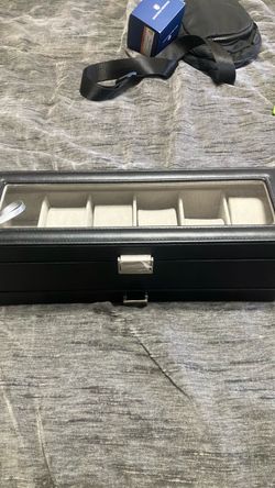 6-Slot Watch Display Storage Box