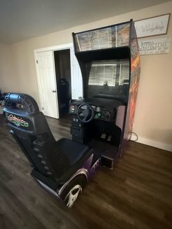 Cruis’n world Arcade Game