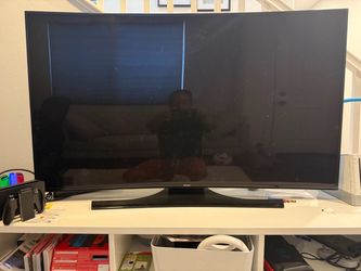 Samsung 55” curved TV