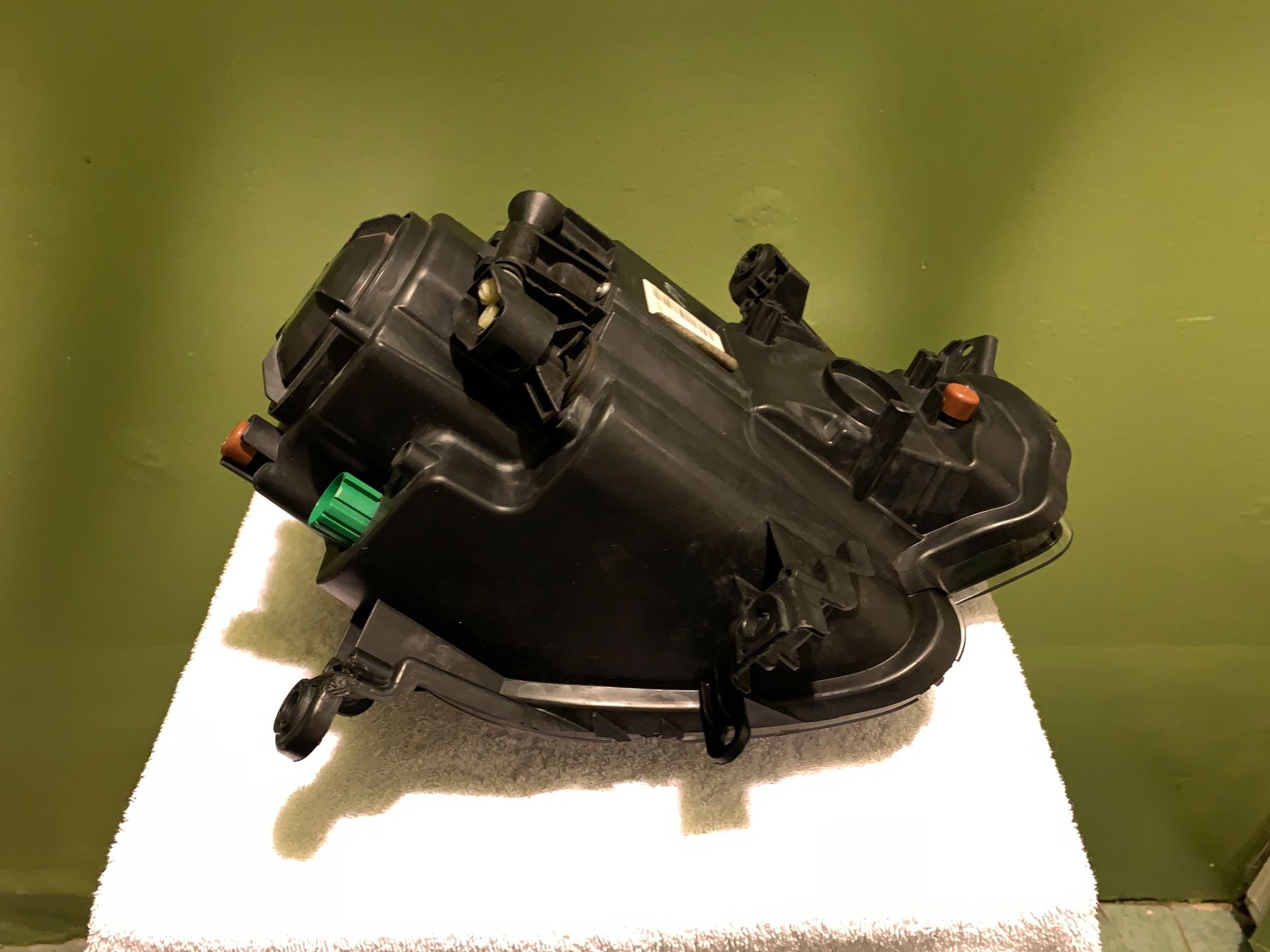 JEEP CHEROKEE HEADLIGHT LEFT DRIVER 2014 2015 HALOGEN OEM