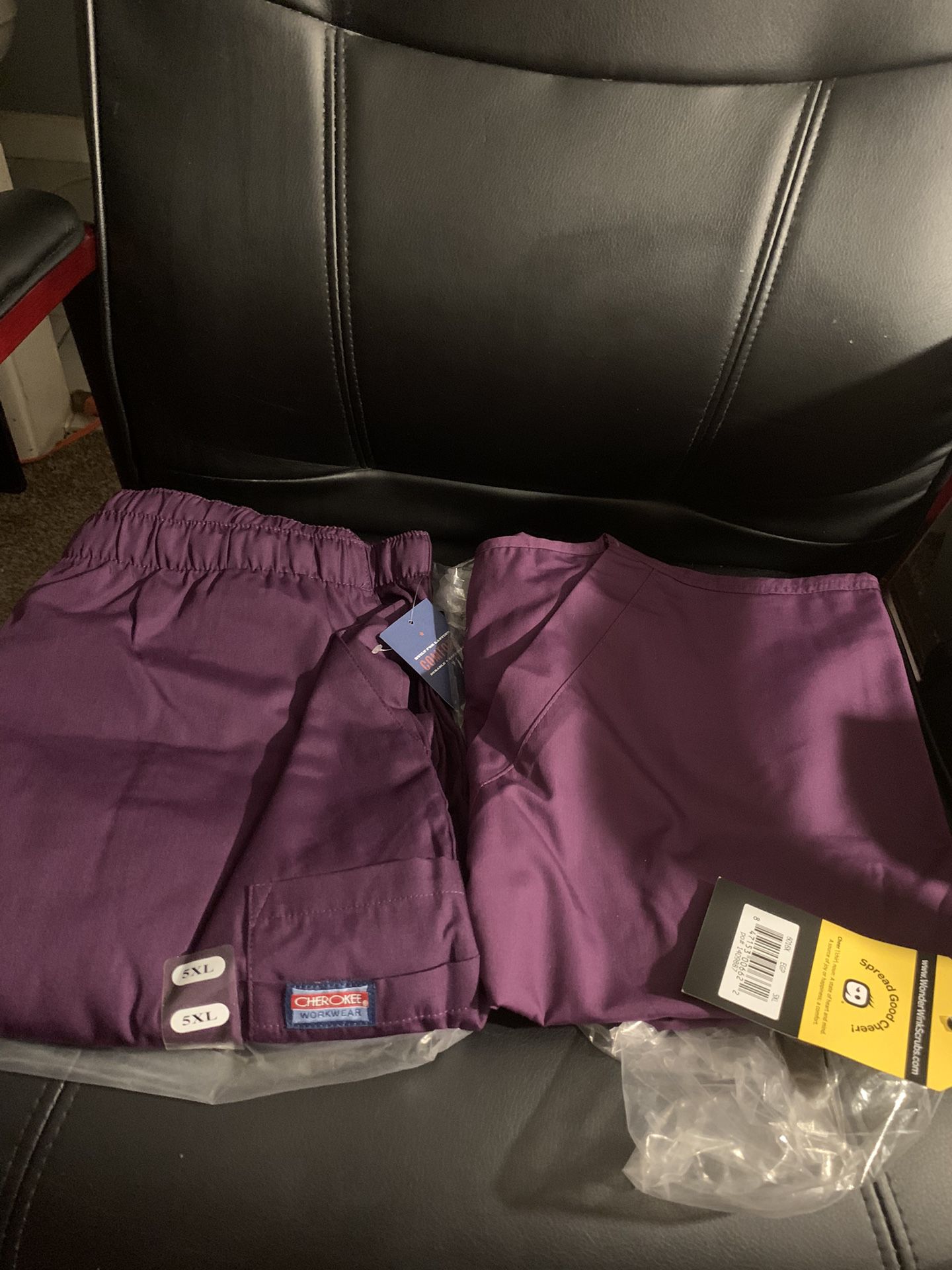 Purple 5x Scrub Set (new) With Pockets