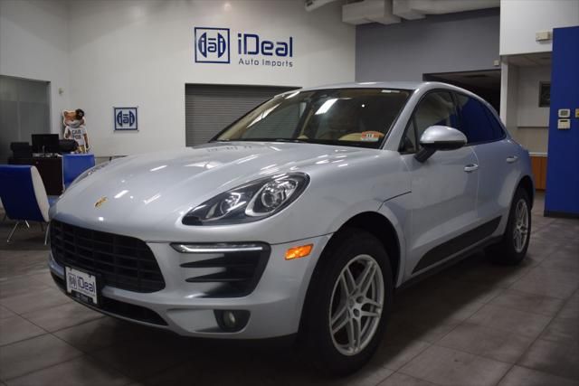 2017 Porsche Macan