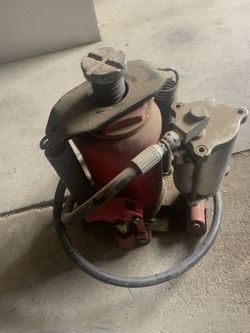 20 Ton Air/Hydraulic Bottle Jack