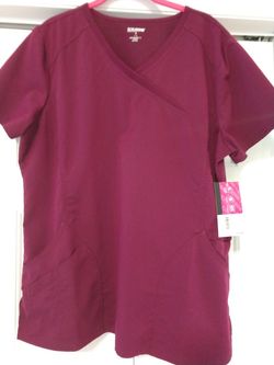 Woman's scrub top sz Large