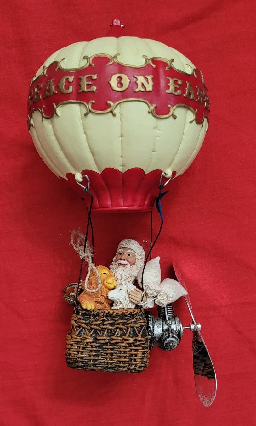 Santa Flights Of Fancy Possible Dreams Santa Mobile