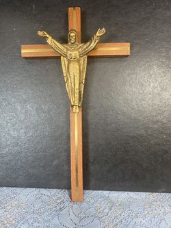 Resurrection Crucifix,  Catholic, Vintage