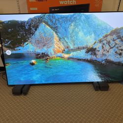 85 Tv Small Blemish Left Of Screen Not Visible, When On 85 Samsung Smart 4K Hdtv $55 Down On Financing