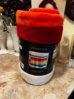 New large fleece throw
