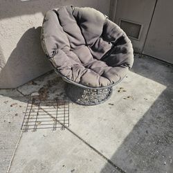 Round Patio Chair.