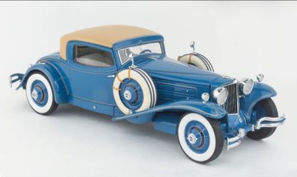Die cast Classic Car. "VINTAGE "