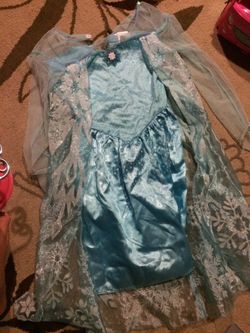 Frozen dress Halloween size large