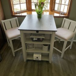 Kitchen  Table And Chairs, Hutch , Buffet Will Sell Pieces Separately 