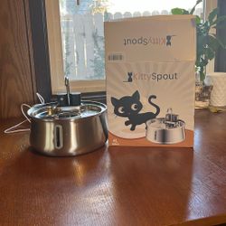 Kitty Spout Electric Fountain