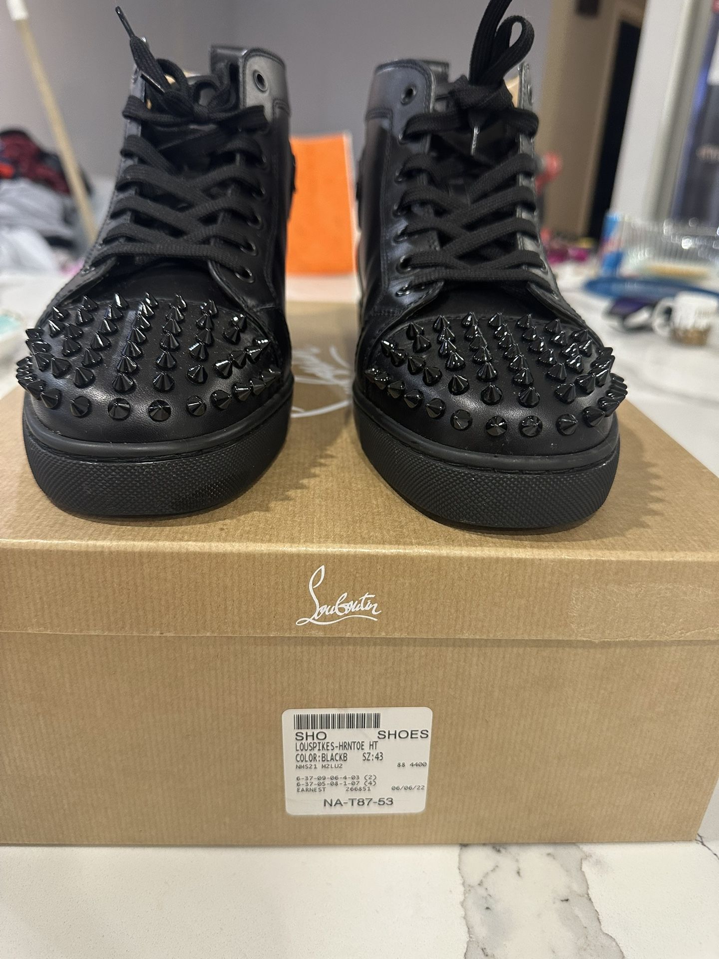 Louspikes Size 43 (10) Worn Twice. Original Packaging  display picture 1