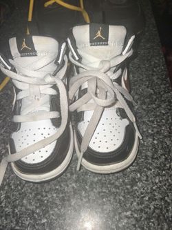 Infant Jordan's size 6.5