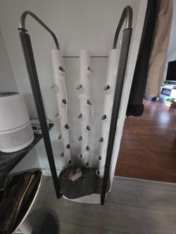 Gardyn Home 4.0 Indoor Hydroponic Garden – Complete Bundle + Extras