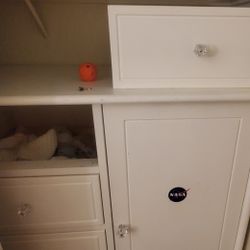Cabinet with Shelves 