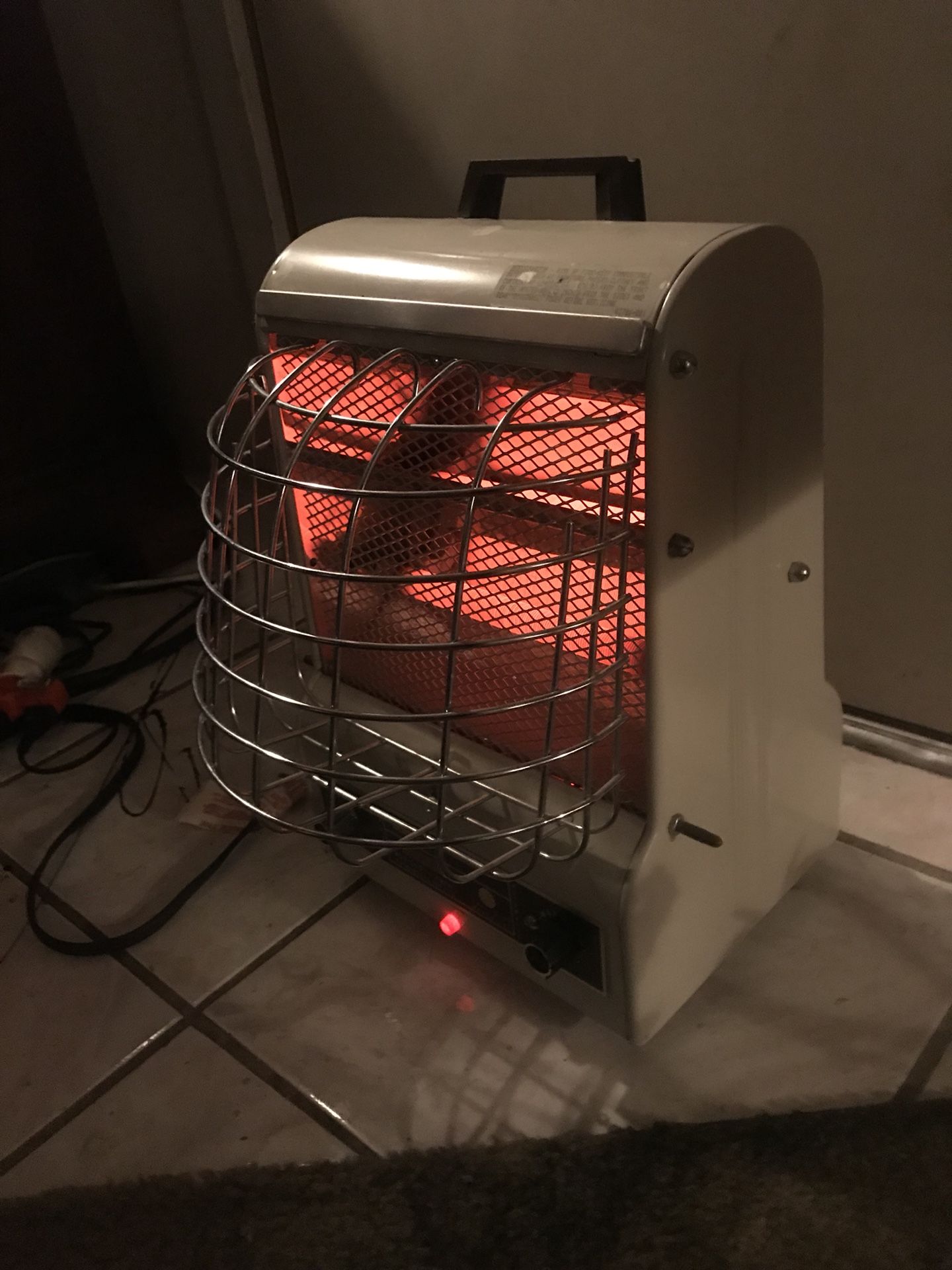 Vintage Markel Neo-Glo Heater