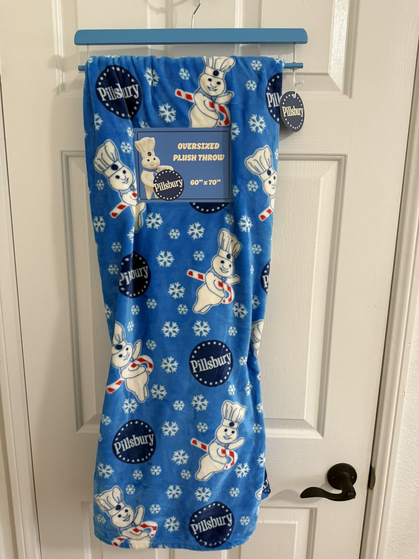 PILLSBURY DOUGH BOY OVERSIZED BLANKET