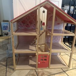 Wood Dollhouse Tiny Land