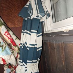 Umbrella With Plastic Base For Patio Table