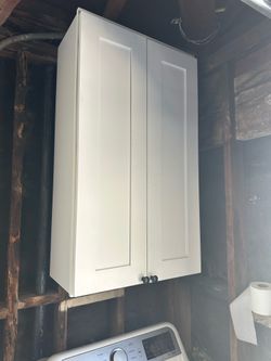 Kitchen cabinet