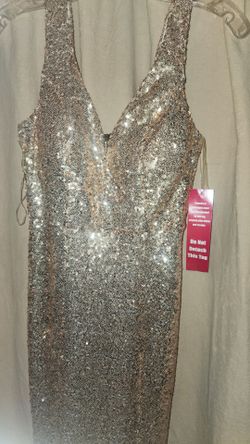 Women's Crystal Doll Long Dress Size 3