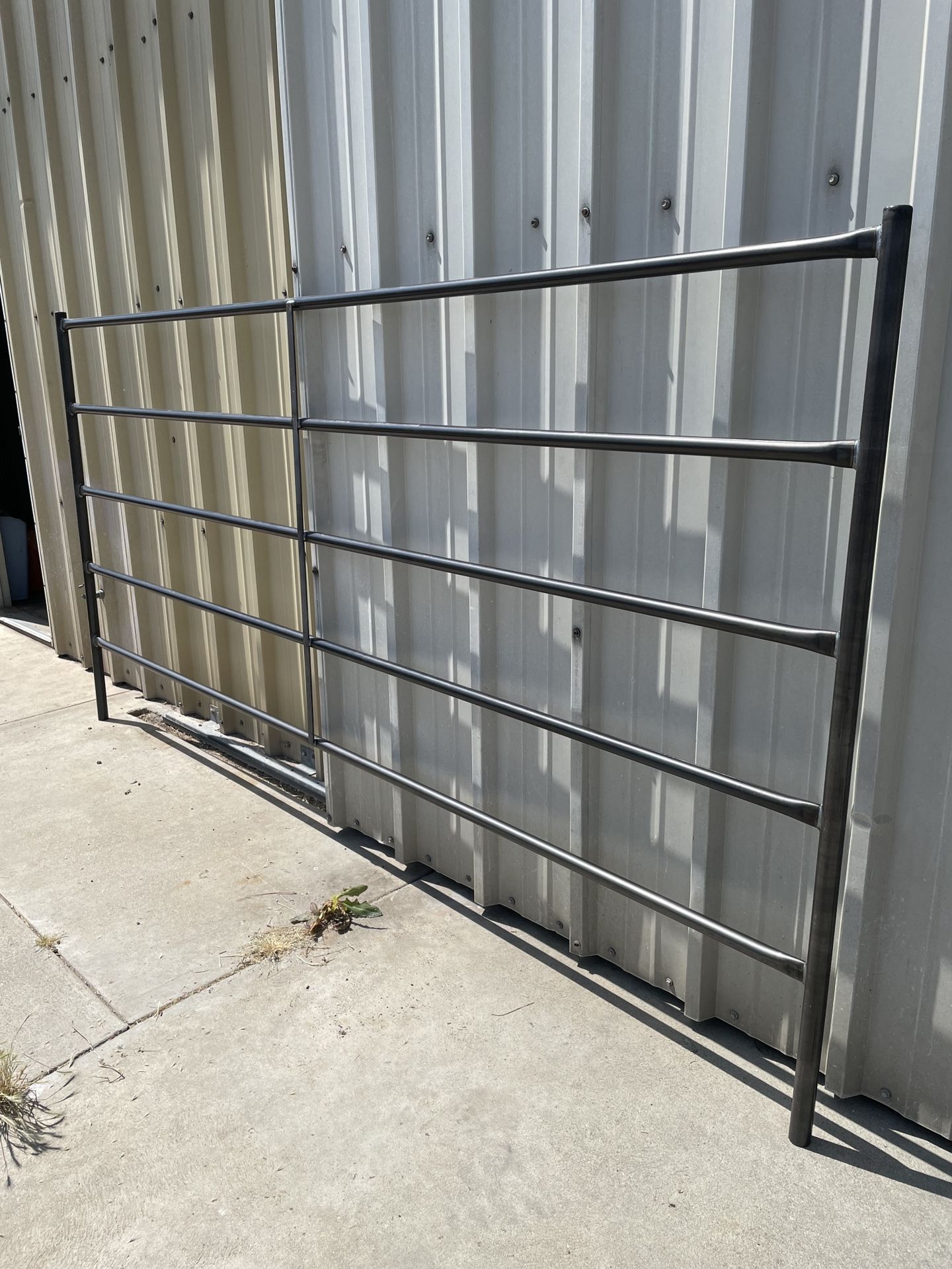 Horse Livestock Panels - 14 Gauge - Heavy Duty