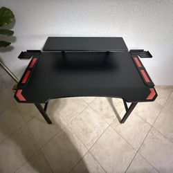 Gaming Desk /Make Me An Offer