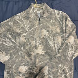 Camo quarter zip 