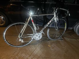 Felt F 50 racing bike
