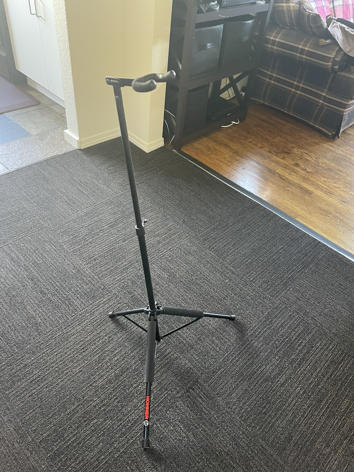 Guitar Stand