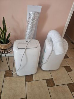 AC PORTABLE EACH FOR SALE TOSHIBA 6000 BTU INCLUDING EXHAUST TUBE WINDOW COVER,TOUCH SCREEN WORKING GREAT FOR ANY QUESTION TEXT ME PLEASE