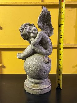 Vintage Cherub / Angel Statue