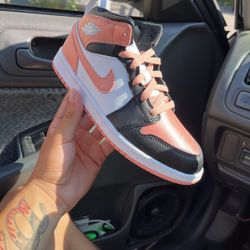 “Madder Root” Jordan 1 Mid