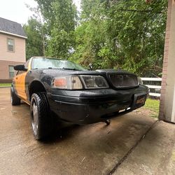 2011 Ford Crown Victoria parts