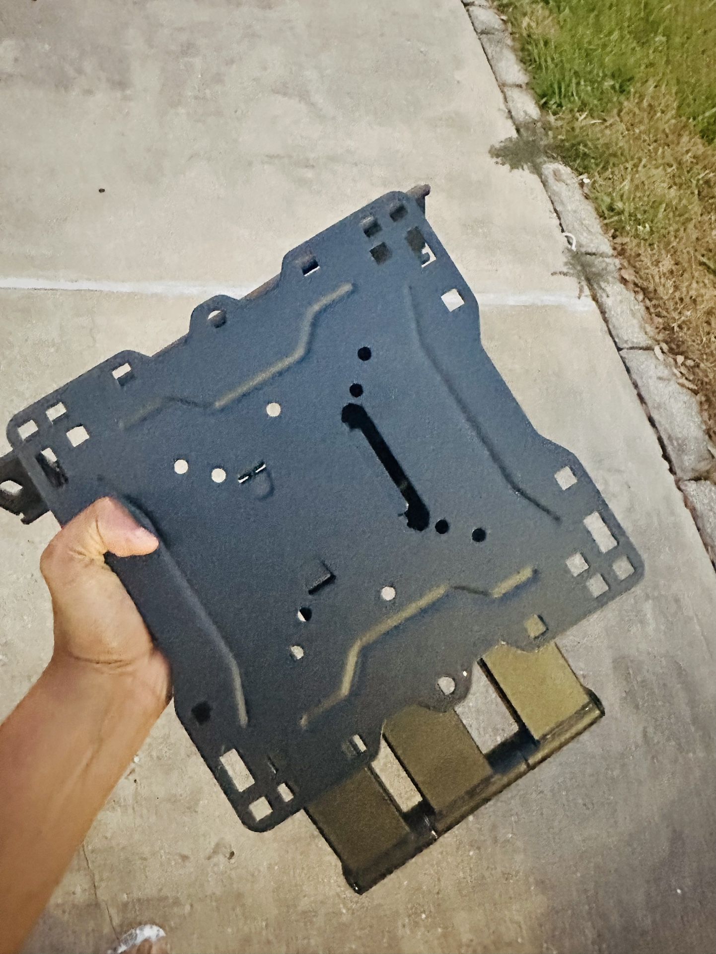 TV Wall Mounts For Sale