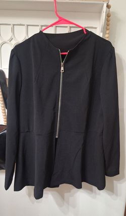 XL Black Zip-Front Peplum Jacket