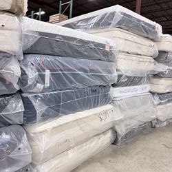 ‼️Queen mattress good brands starting from $249 and UP‼️