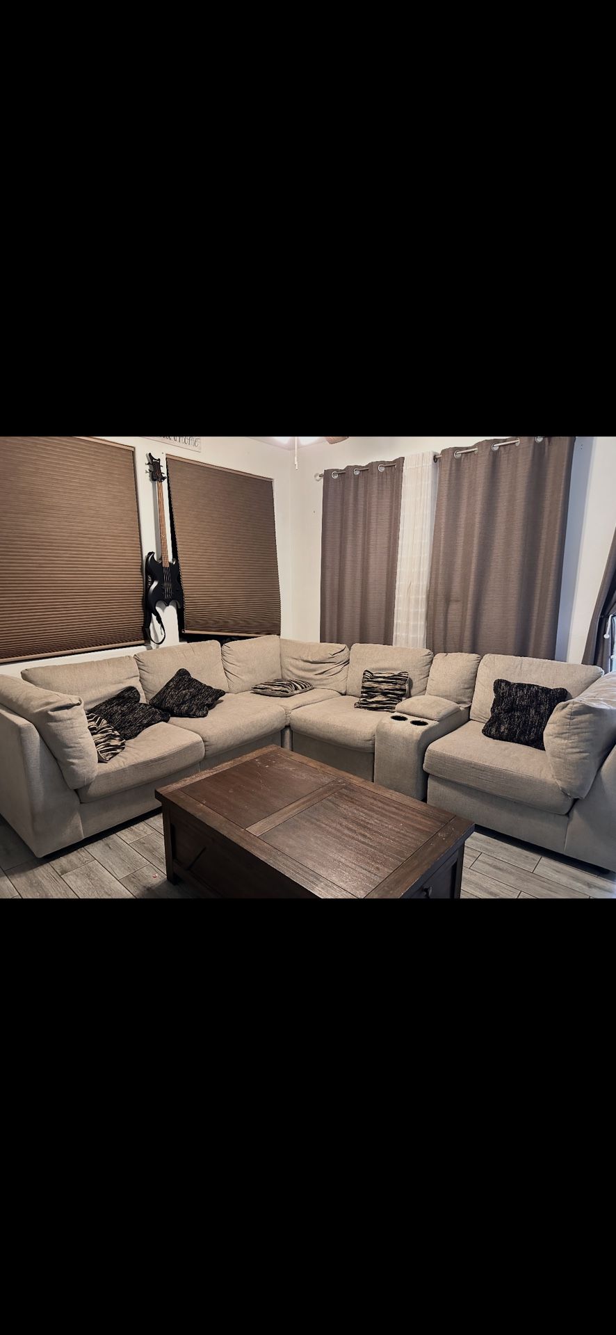 Couch And Coffee Table 