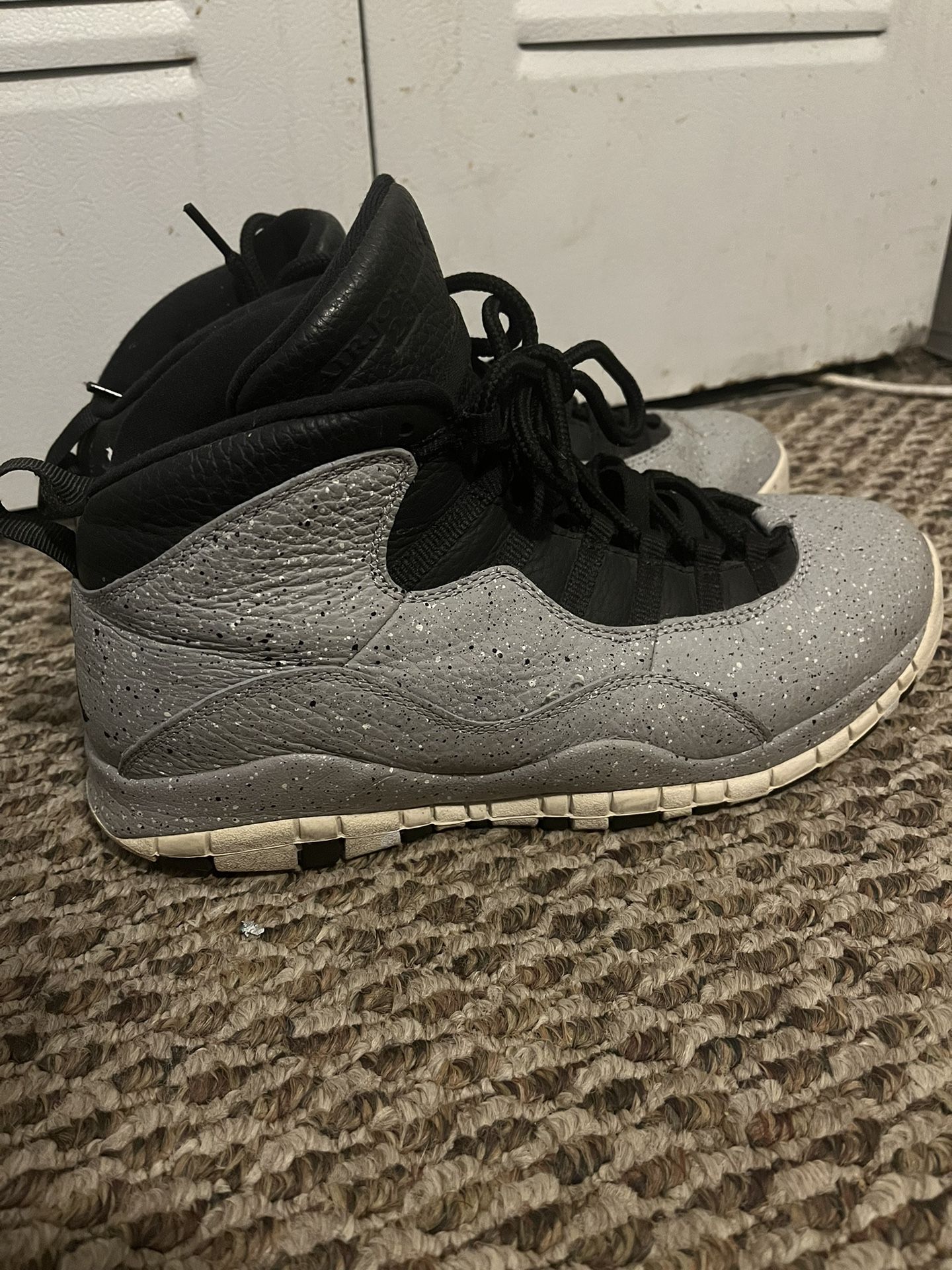 Jordan 10 smoke greys Lightly Worn) Jordan 10 Light Smoke Grey (5.5Y) main image 3