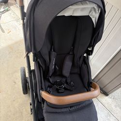 Nuna MIXX Next Caviar Stroller