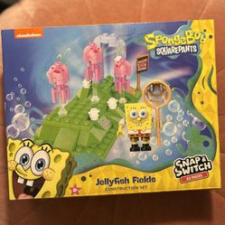 Nickelodeon Spongebob Squarepants Snap & Switch Jellyfish Fields Construction Set