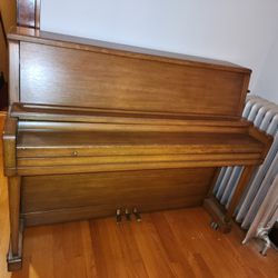 Wurtlizer Piano