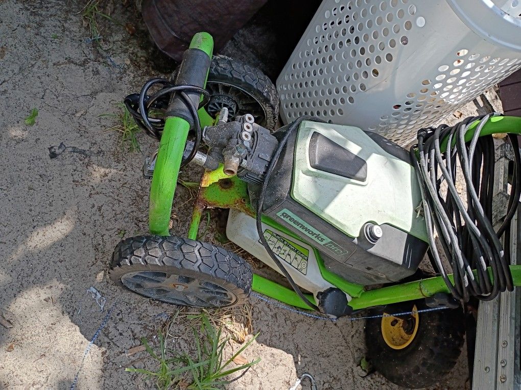Pressure Washer One Gas, 3 Electric.