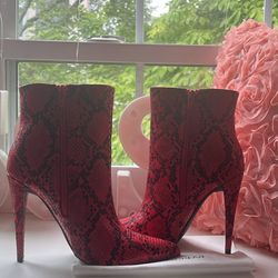 Brand New Clarise Stiletto Bootie Snakeskin in Red/Black - Size 7