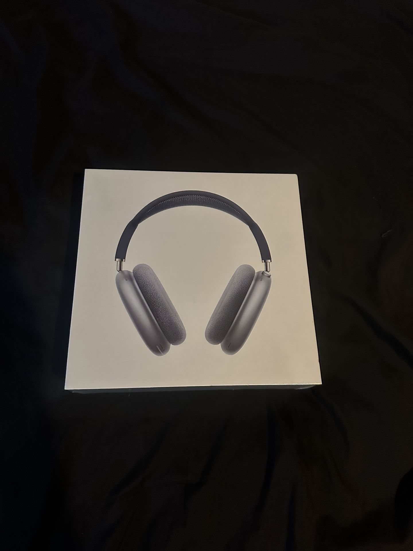 AirPod Maxes