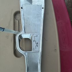 Chevy II Nova SS Chrome  center console Original GM  )