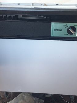 Hot point dish washer